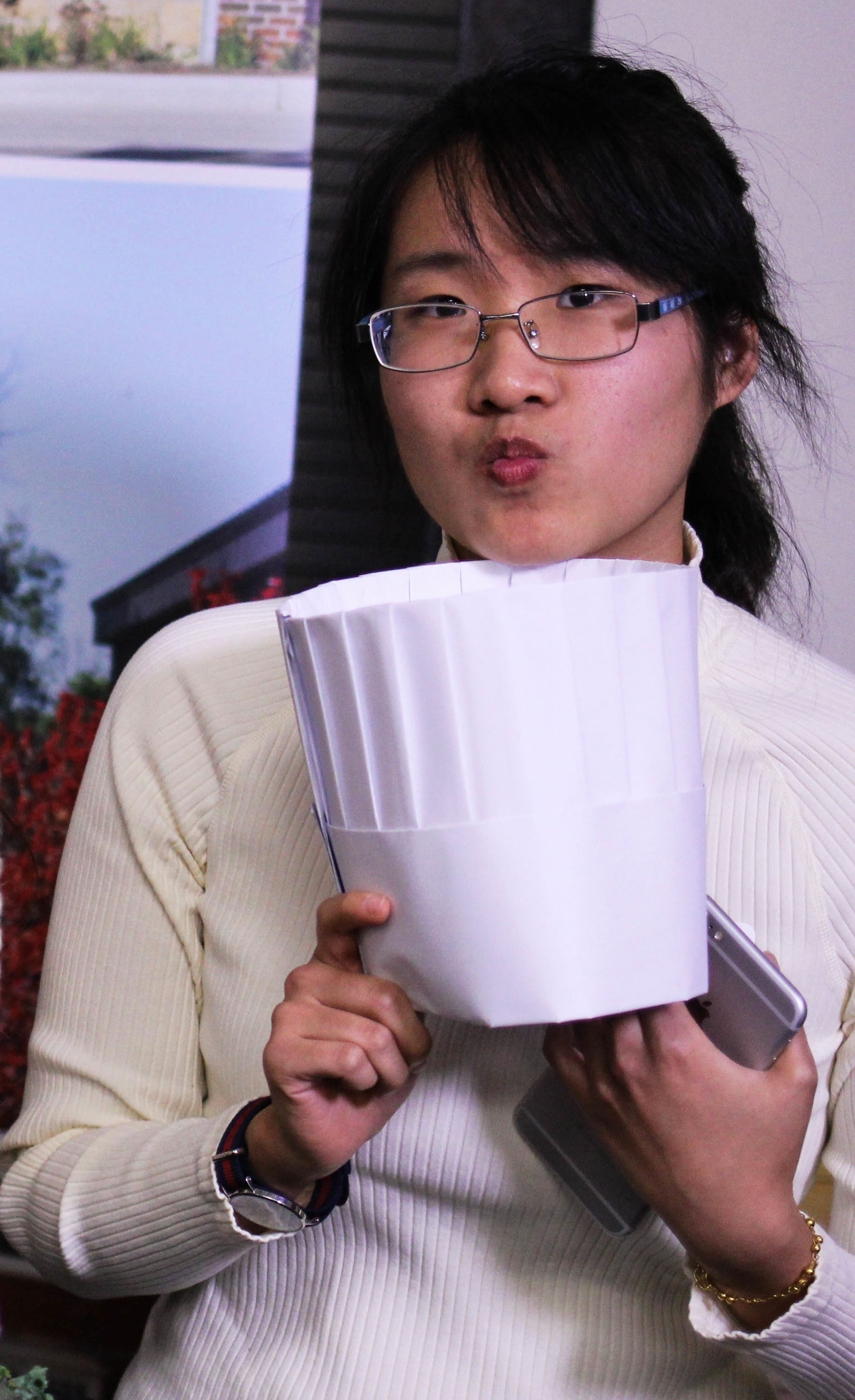 Lingfan Li, a Chinese exchange student, at UWRF's International Thanksgiving last fall. (Photo by Chris Gregg)